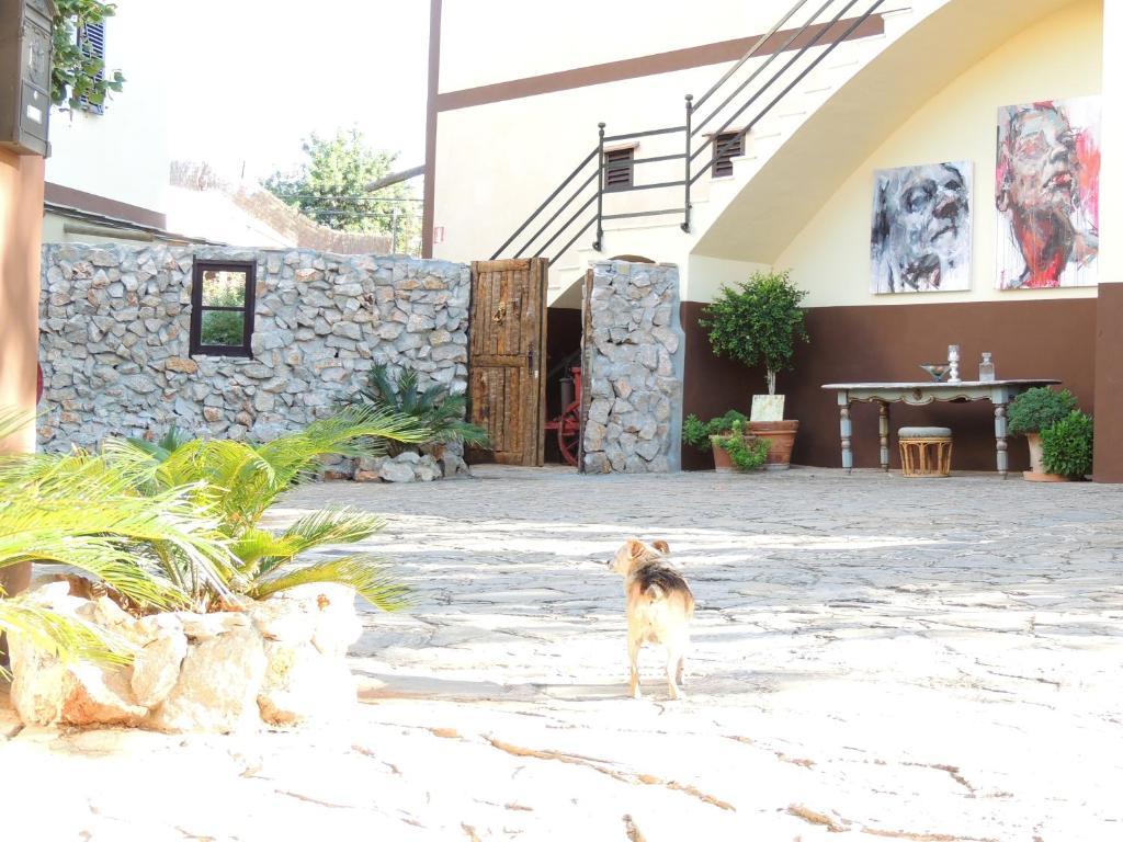 Loftotel Canet Esporles Luaran gambar