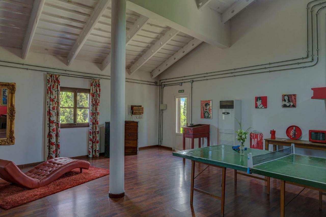Loftotel Canet Esporles Luaran gambar